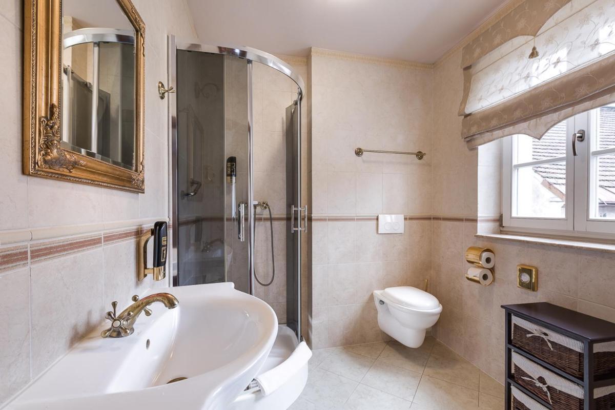 Hotel Stary Zdroj Swieradow-Zdroj Ngoại thất bức ảnh