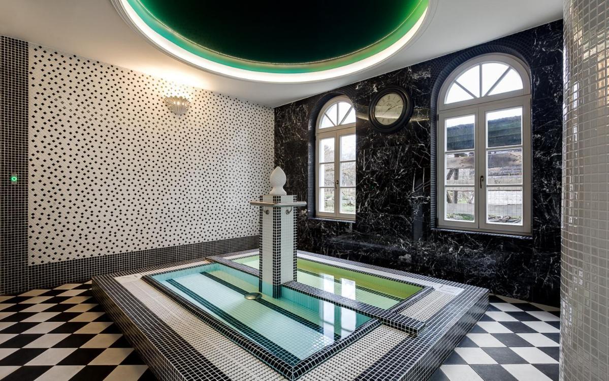 Hotel Stary Zdroj Swieradow-Zdroj Ngoại thất bức ảnh